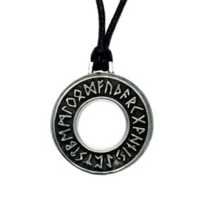Runic pendant