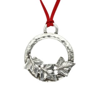 Pewter hammered ring Christmas decoration with ivy leaves