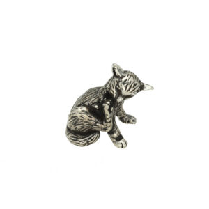 Small preening cat ornament
