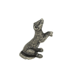 Small otter ornament